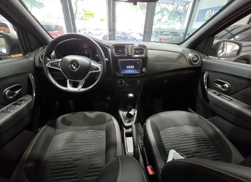 Renault Sandero Stepway intens 2025 - imagen secundaria 2