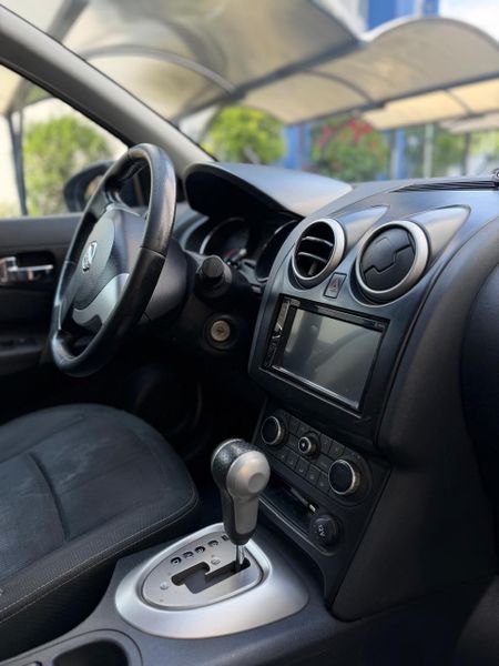 Nissan Qashqai 2.0 4x2 modelo 2014 Unico Dueno - imagen secundaria 2