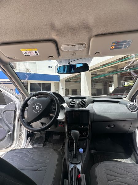 Renault Duster 4x2 2015 - imagen secundaria 2