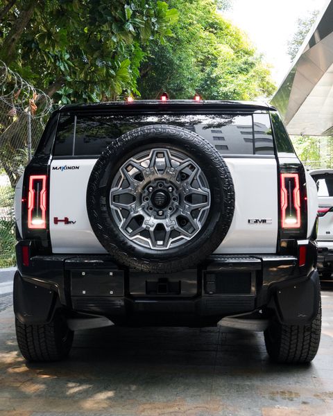 Hummer Gmc 3x Ev 0.0 - imagen secundaria 2