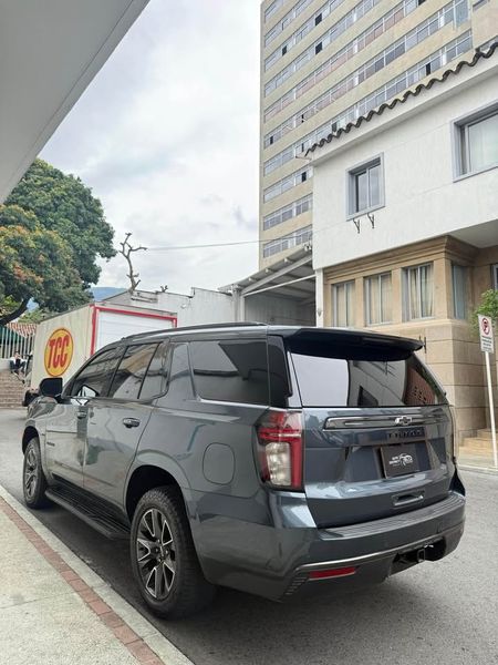 CHEVROLET TAHOE 5.4L 2021 - imagen secundaria 1