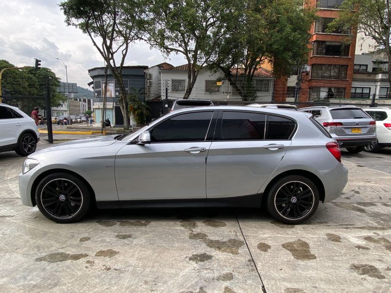 BMW 118i F20 STANDARD M 1.6 TURBO 2015 - imagen secundaria 1