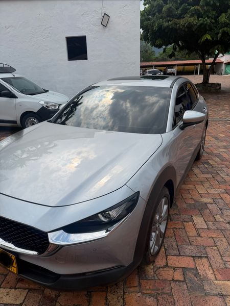 Mazda CX-30 Touring Híbrida 2023 - Cuero - Récord en Concesionario - imagen secundaria 2