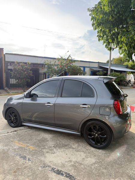 Nissan March Advance 2018 Mecánico - imagen secundaria 2