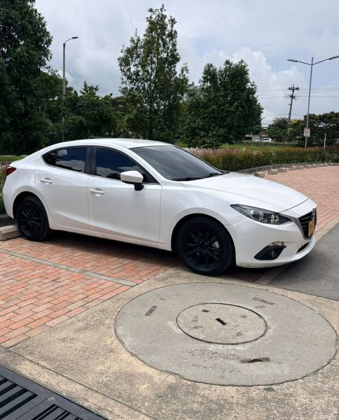 Mazda 3 Touring 2017 - imagen secundaria 2