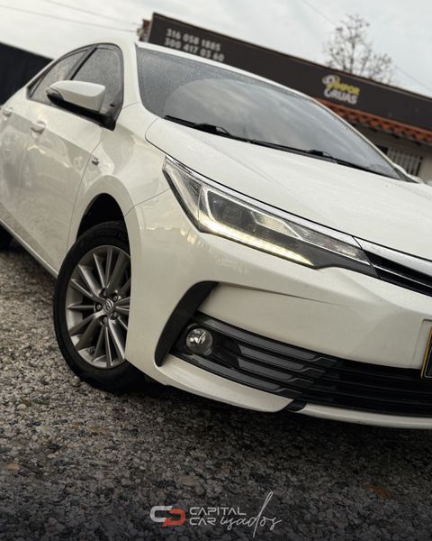 Toyota Corolla 1.8 CC - imagen secundaria 1