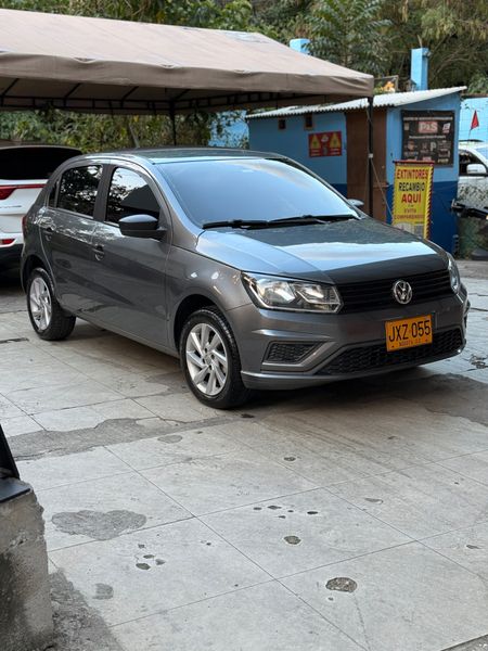 Volkswagen Gol Comfortline 2022 Automatico - imagen secundaria 2