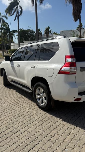 Toyota Prado 2016 diesel - imagen secundaria 2