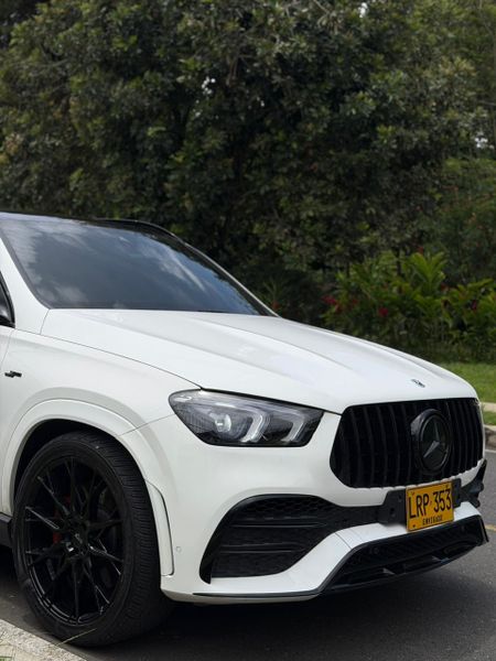 Mercedes Benz GLE 53 AMG 4MATIC - imagen secundaria 1