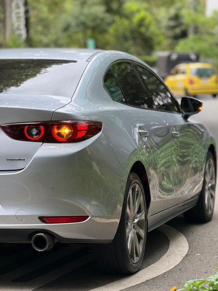 Mazda 3 Grand Touring LX 2023 - imagen secundaria 2