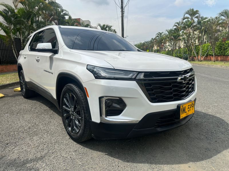 CHEVROLET TRAVERSE RS 2023 - imagen secundaria 1