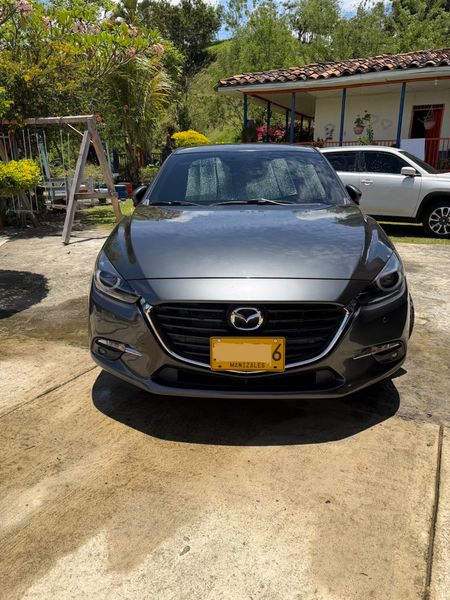 Mazda 3 Sport Grand Touring 2019 - imagen secundaria 1