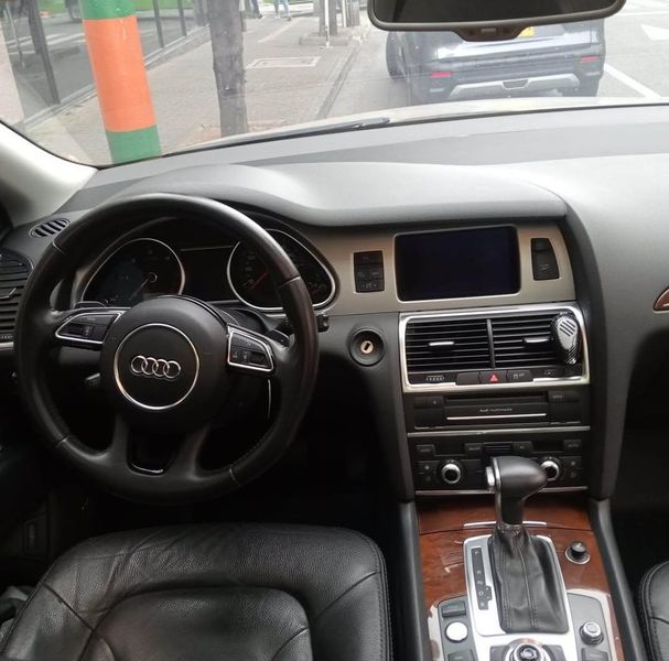 Audi Q7 Turbo 2013 - imagen secundaria 1