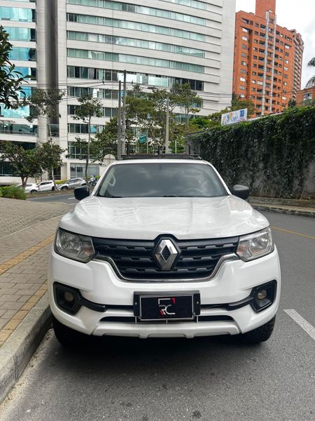 Renault Alaskan Zen - imagen secundaria 1