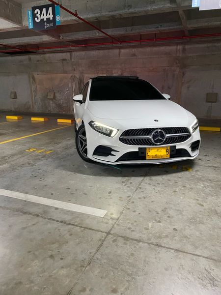 Mercedes Benz A180 2022 sedan - imagen secundaria 1