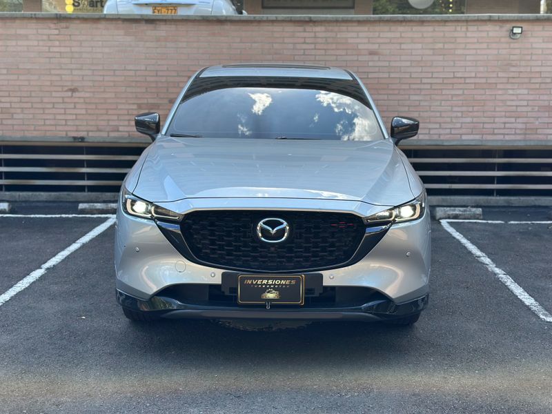 Mazda CX5 Grand Touring Carbón 2023 - imagen secundaria 2