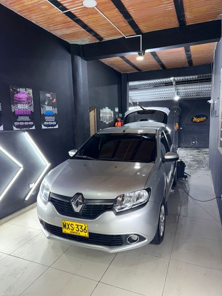 Renault Sandero Dynamique 2016 perfecto estado - imagen secundaria 1