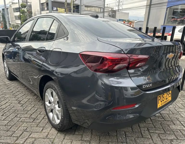 Chevrolet Onix Ltz 2025 - imagen secundaria 1