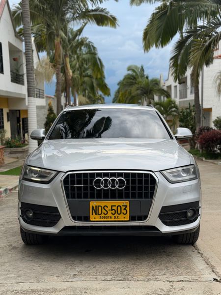 Audi Q3 Quattro Luxury 2013 - imagen secundaria 1