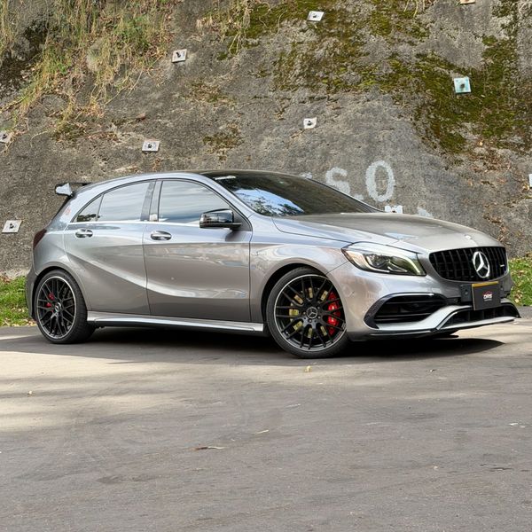 MERCEDES BENZ A45 AMG - imagen secundaria 2