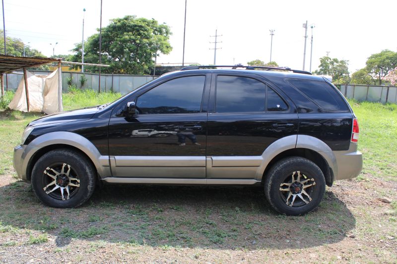 Kia Sorento EX 2007 - imagen secundaria 1