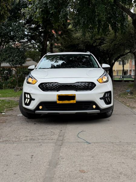 Kia Niro Hybrida 2021 - imagen secundaria 1