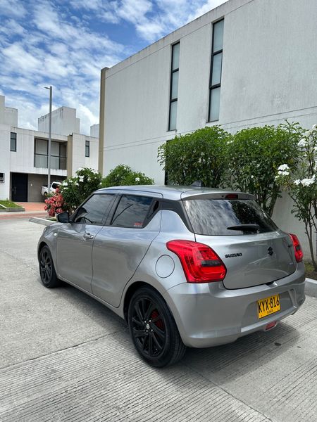 Suzuki swift 2022 hirido - imagen secundaria 2