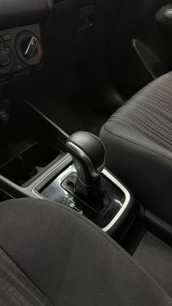 SUZUKI SWIFT - imagen secundaria 1