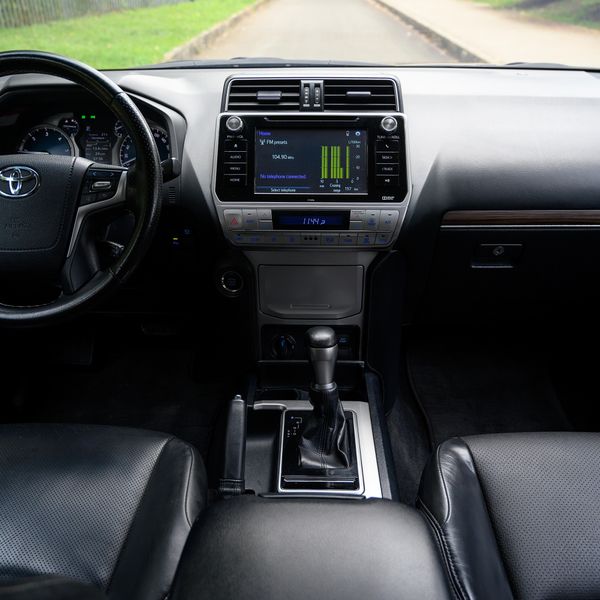 Toyota prado VX - imagen secundaria 2