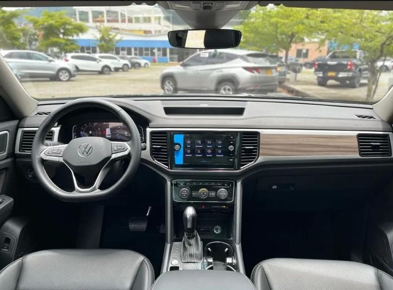 Volkswagen Teramont Highline 2022 - imagen secundaria 2