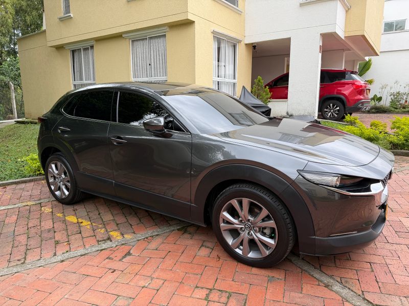 Mazda CX30 Grand Touring Mild-Hybrid 2023 - imagen secundaria 1