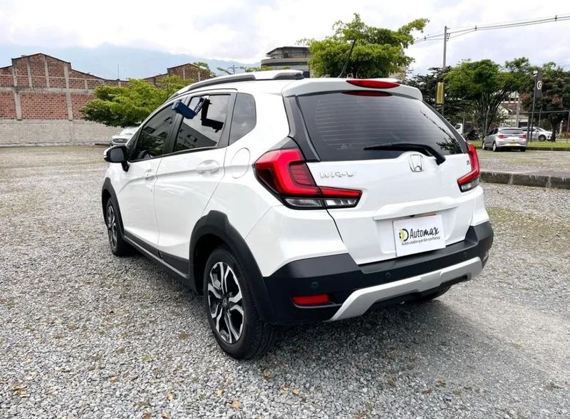 Honda WRV EX 2023 - imagen secundaria 2