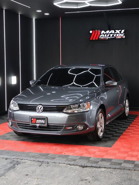 Volkswagen Nuevo Jetta 2.000 cc Automático
