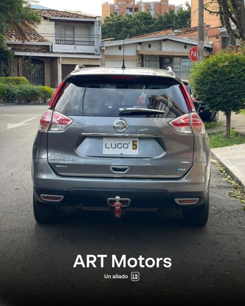 Nissan Xtrail Exclusive Version Full Único Dueno 7 Puestos - imagen secundaria 2