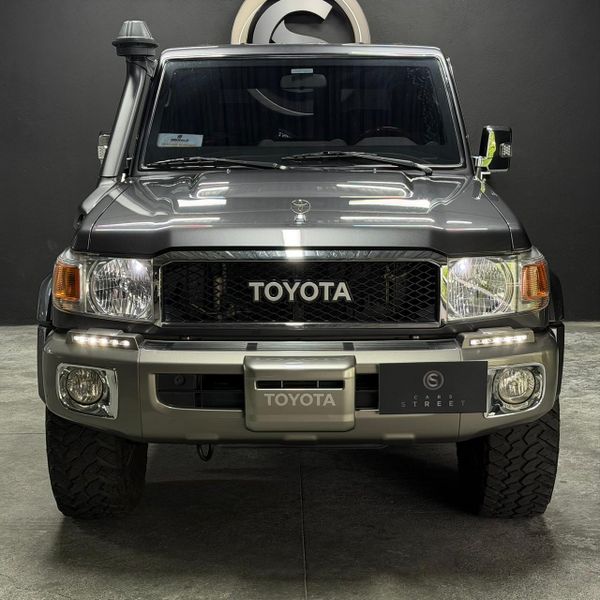 Toyota Land Cruiser 70 2019 Blindaje 2 Plus - imagen secundaria 1