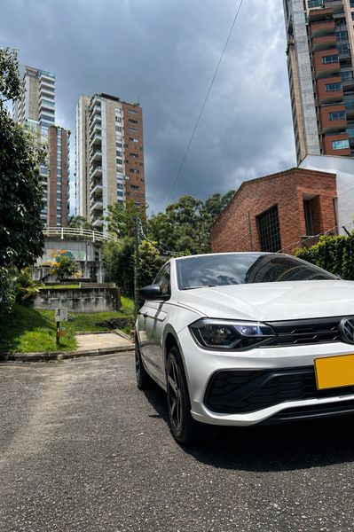 Volkswagen Polo track 2024 - imagen secundaria 1