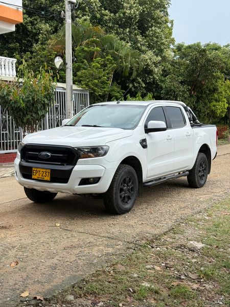 FORD RANGER 4X4 2019 - imagen secundaria 1