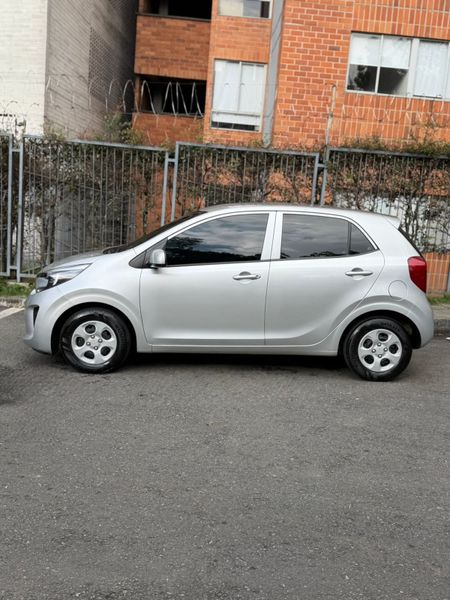 Kia picanto emotion 1.250cc Automatico - imagen secundaria 1