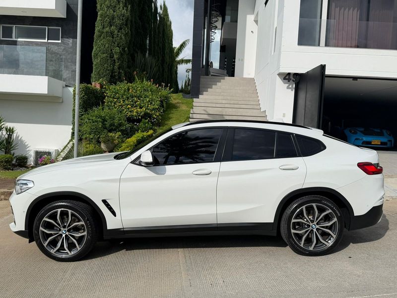 Bmw X4 xdrive 30i 2021 - imagen secundaria 2