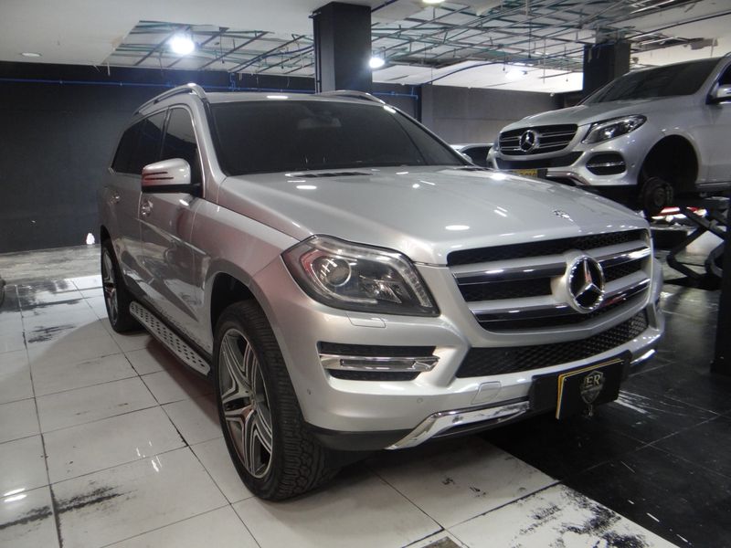 Mercedes Benz GL 500 - imagen secundaria 2