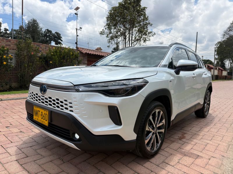 TOYOTA COROLLA CROSS SEG HEV - imagen 1
