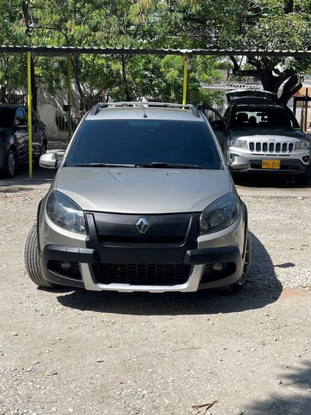 Renault Sandero stepway ao 2015 - imagen secundaria 2