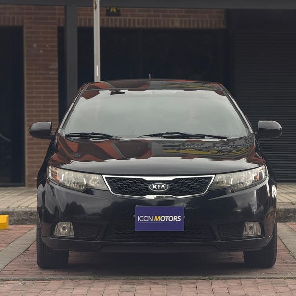 Kia Cerato Geo LX 2014 - imagen secundaria 1