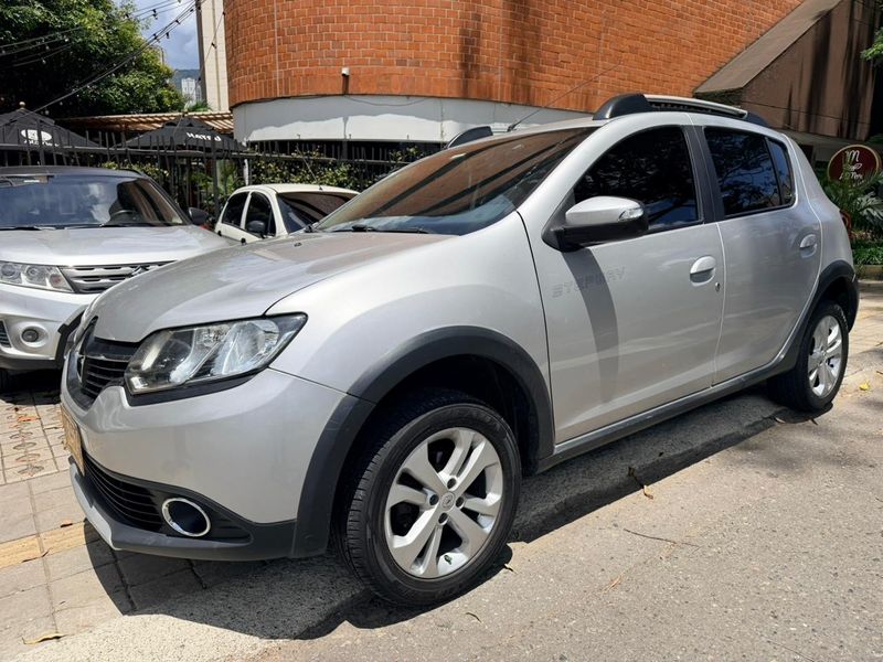 Renault sandero Stepway 2017 - imagen secundaria 1