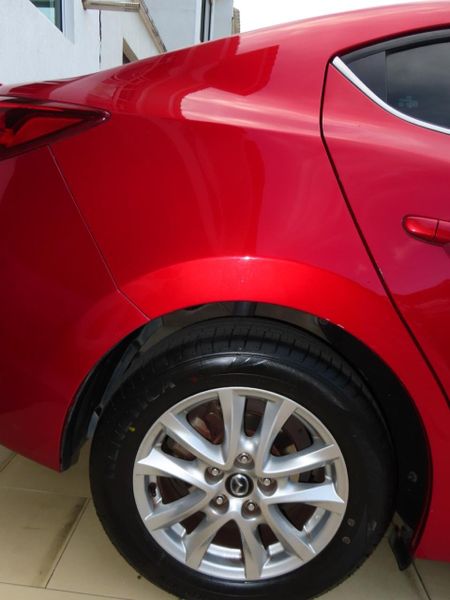 Mazda 3 Touring 2017 Mecanico - imagen secundaria 1