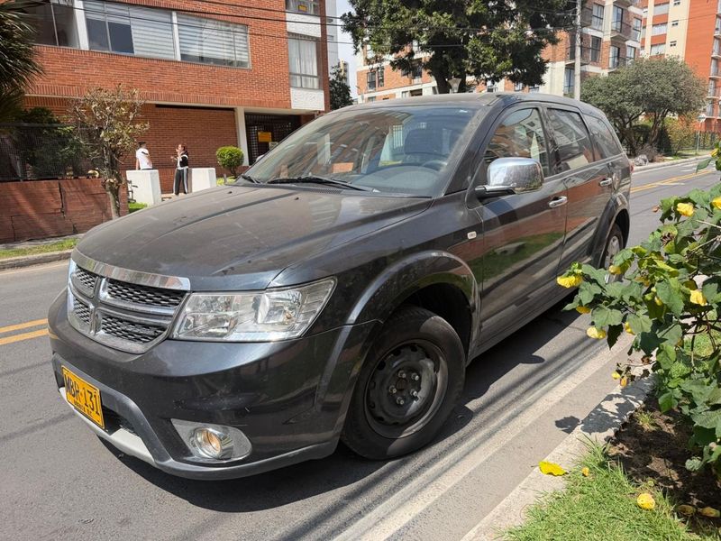 Dodge Journey 2012 - imagen secundaria 2