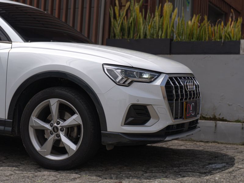 Audi Q3 Progressive 2020 - imagen secundaria 1