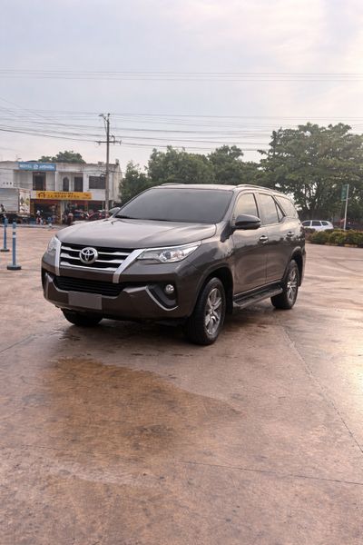 Toyota Fortuner SW4 2020 - imagen 1