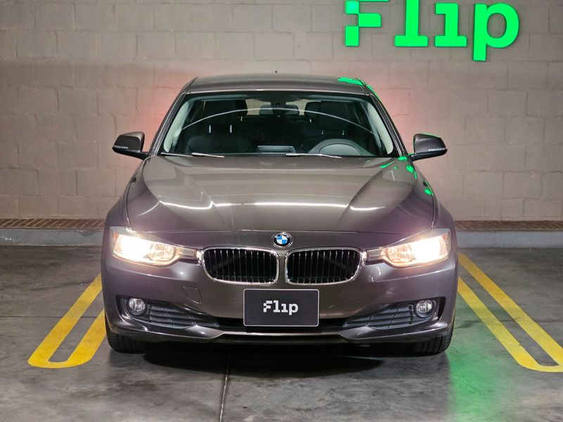 BMW 316i 2013 - imagen secundaria 1