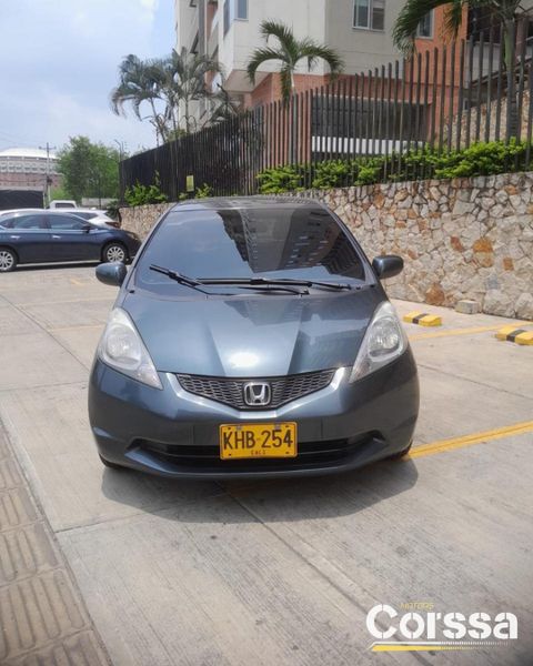 HONDA FIT 2010 - imagen secundaria 1
